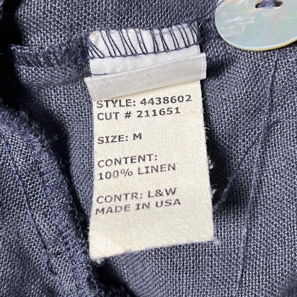 Women's Blue Button-Up Top - Picture 6 of 8